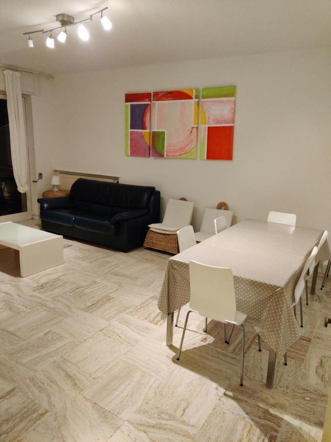 Appartamento Nelly - Per 4 Persone - Caray Park - Sale Marasino - Lago D'Iseo Marone Buitenkant foto